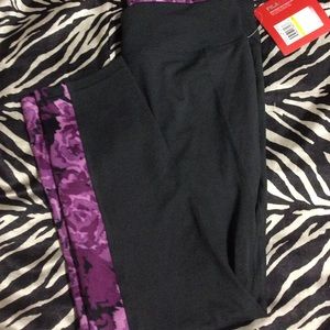 NEW Fila workout leggings